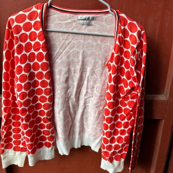 White with red polkadots throw sweater - Picture 1 of 4